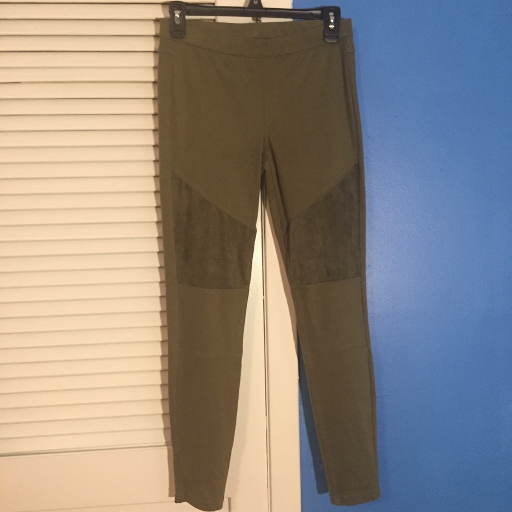 Simply Vera Wang Small Strechy Denim Pants